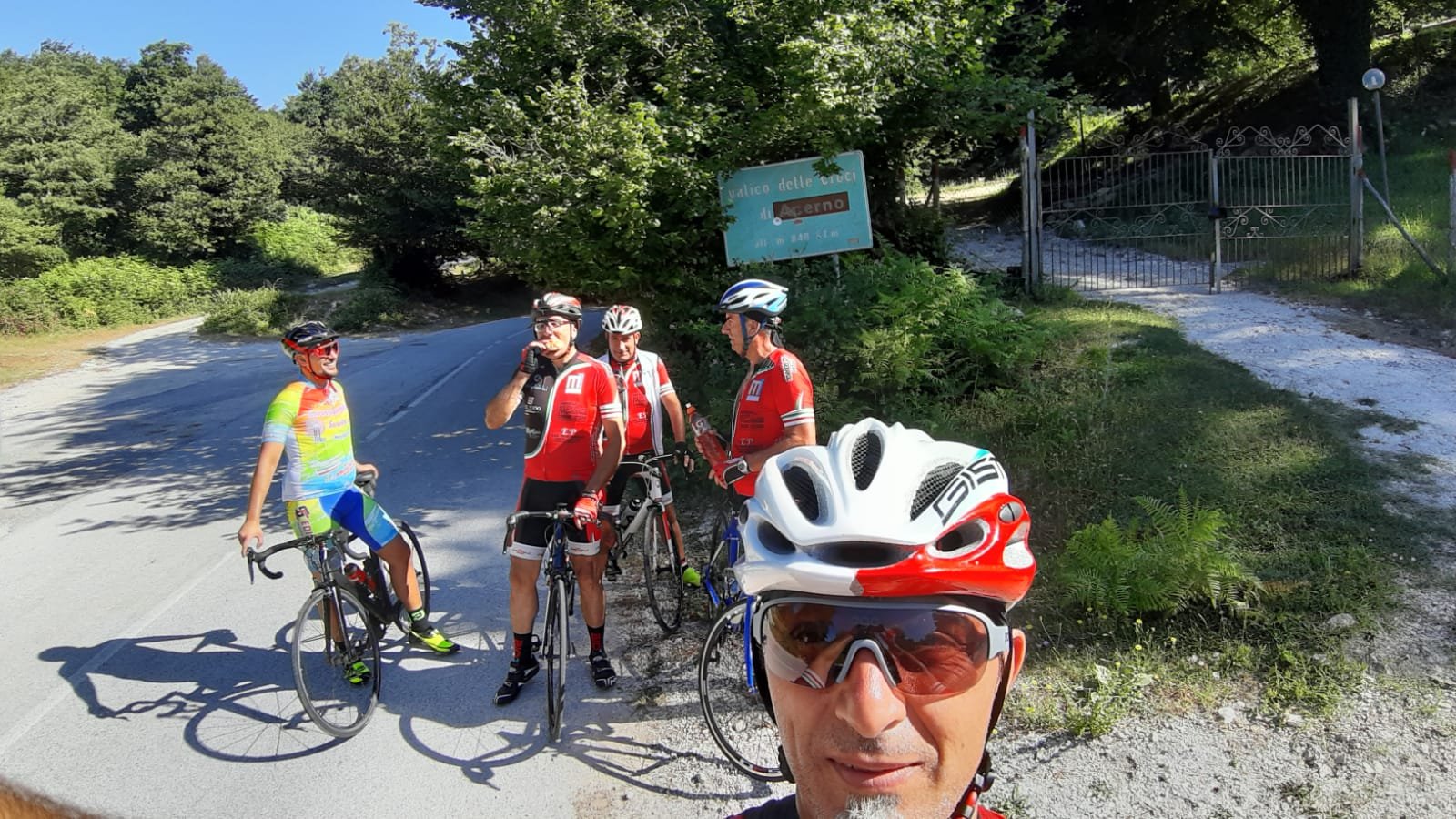 Con l'incontro del gruppo cicling team Montefalcione alle cascate di Montella 